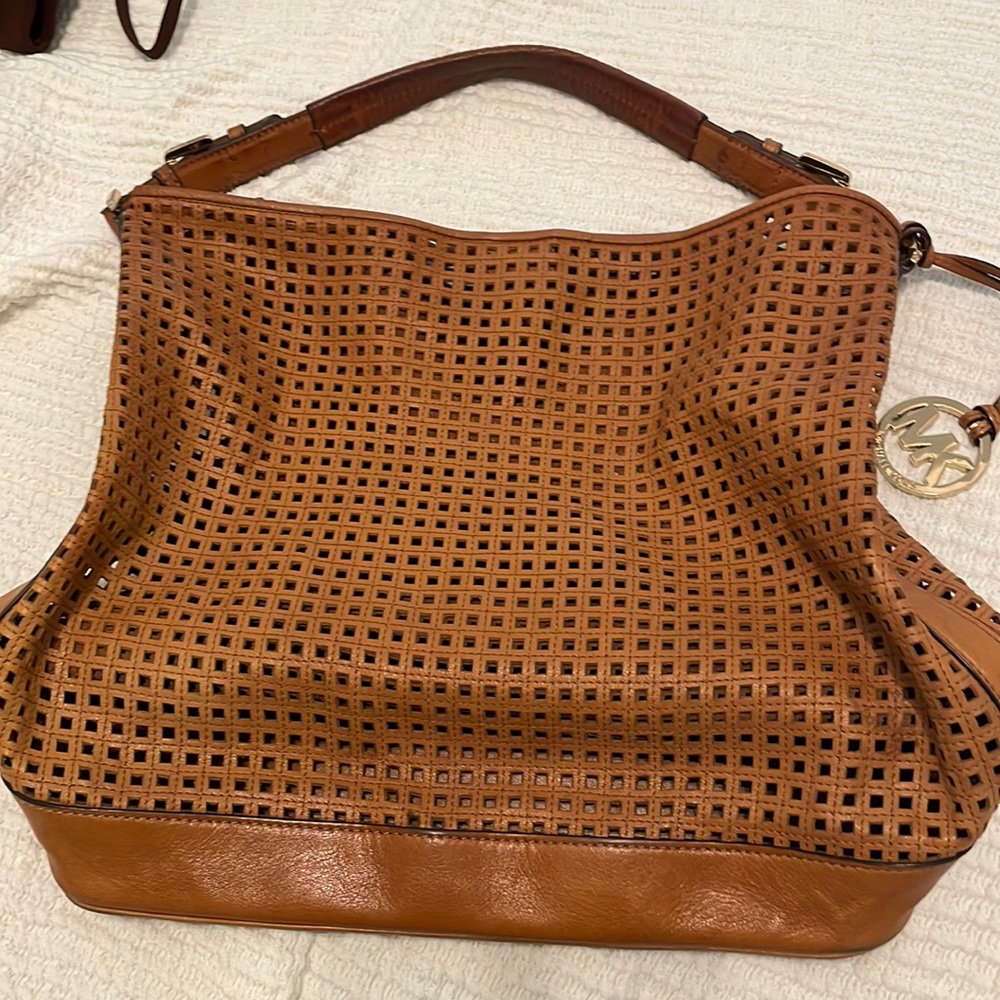 Micheal Kors brown leather bag